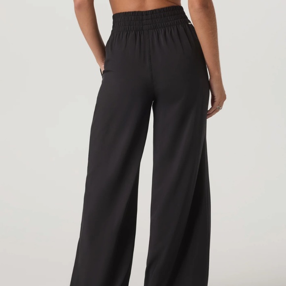 VUORI Villa wideleg pant - Picture 2 of 7
